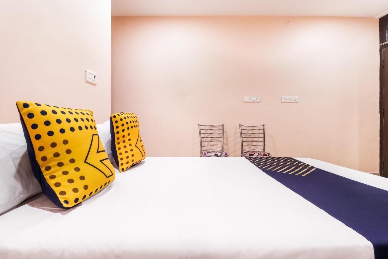 Spot On 63000 Hotel S.S. Plaza Banthra Sikandarpur Esterno foto