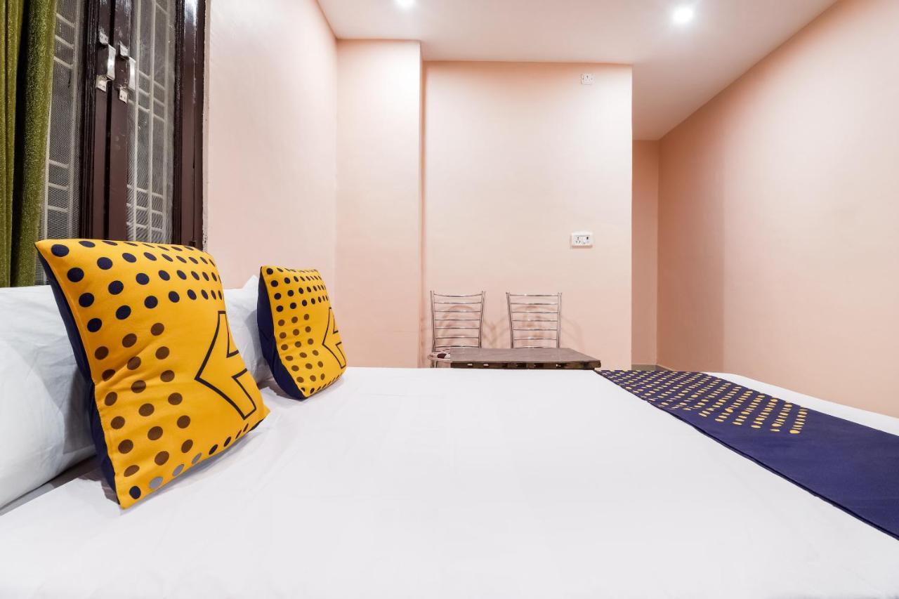 Spot On 63000 Hotel S.S. Plaza Banthra Sikandarpur Esterno foto