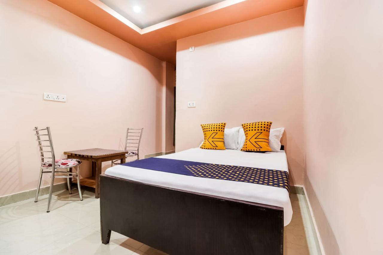 Spot On 63000 Hotel S.S. Plaza Banthra Sikandarpur Esterno foto