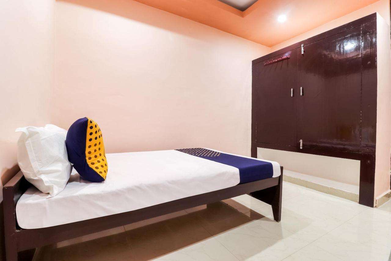 Spot On 63000 Hotel S.S. Plaza Banthra Sikandarpur Esterno foto